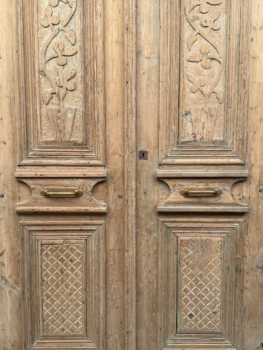 Antique Set doors