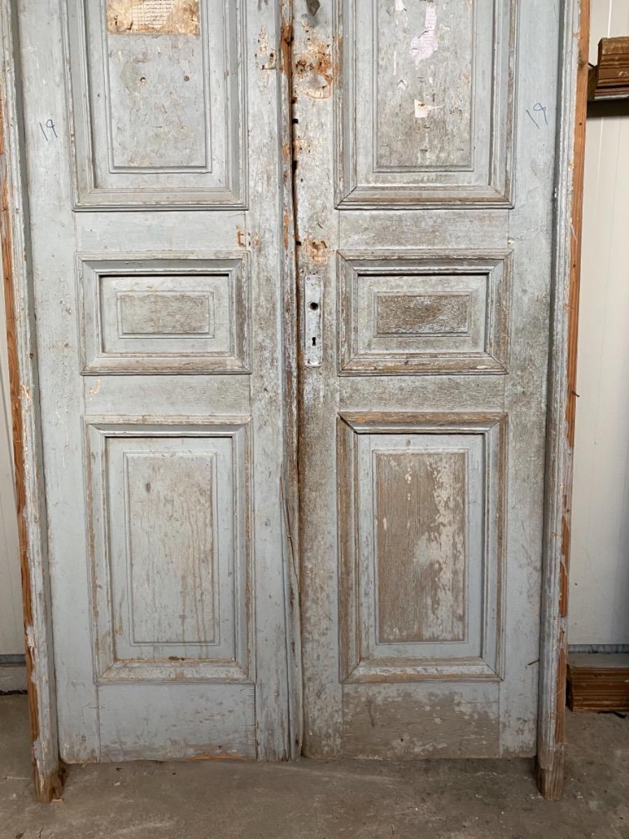 Antique set doors