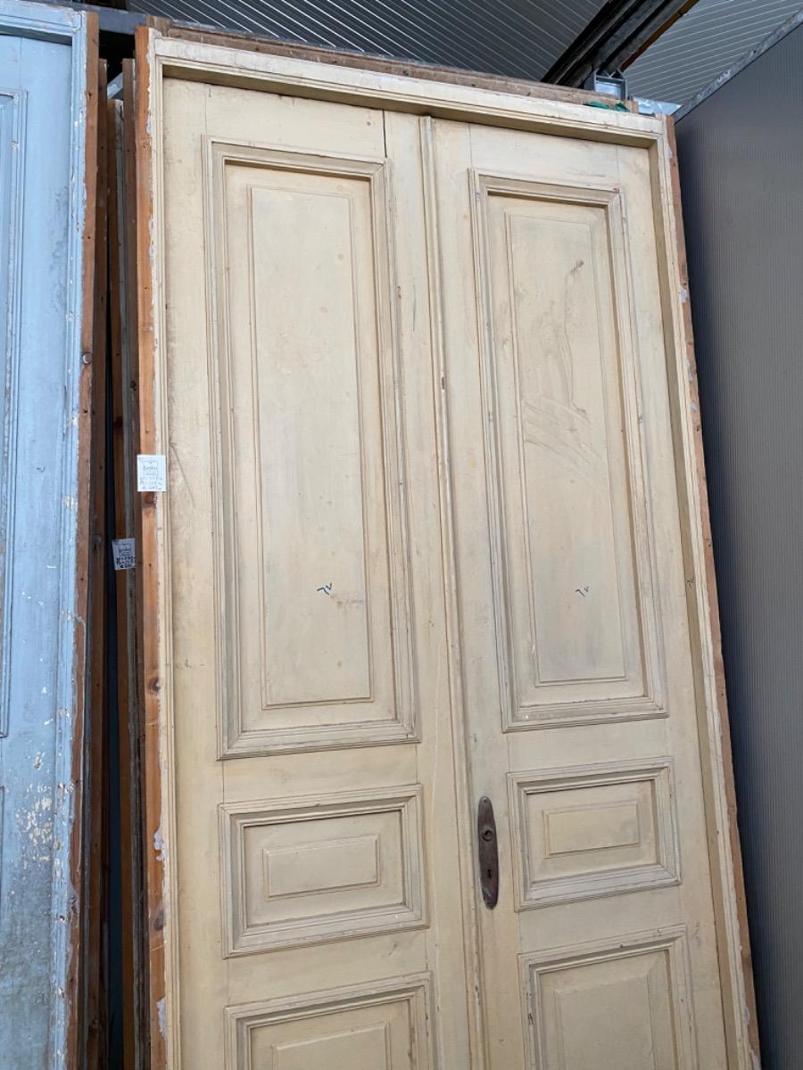 Antique set doors