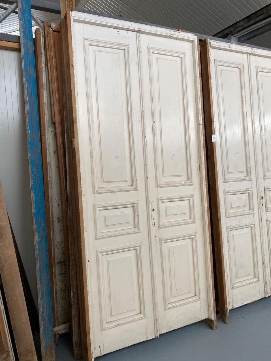 Antique set doors