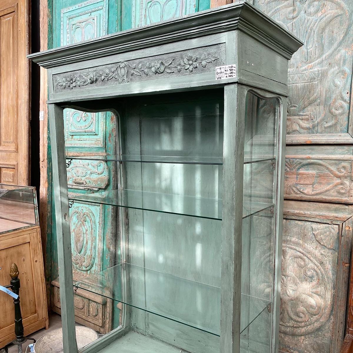 Antique shop cabinet