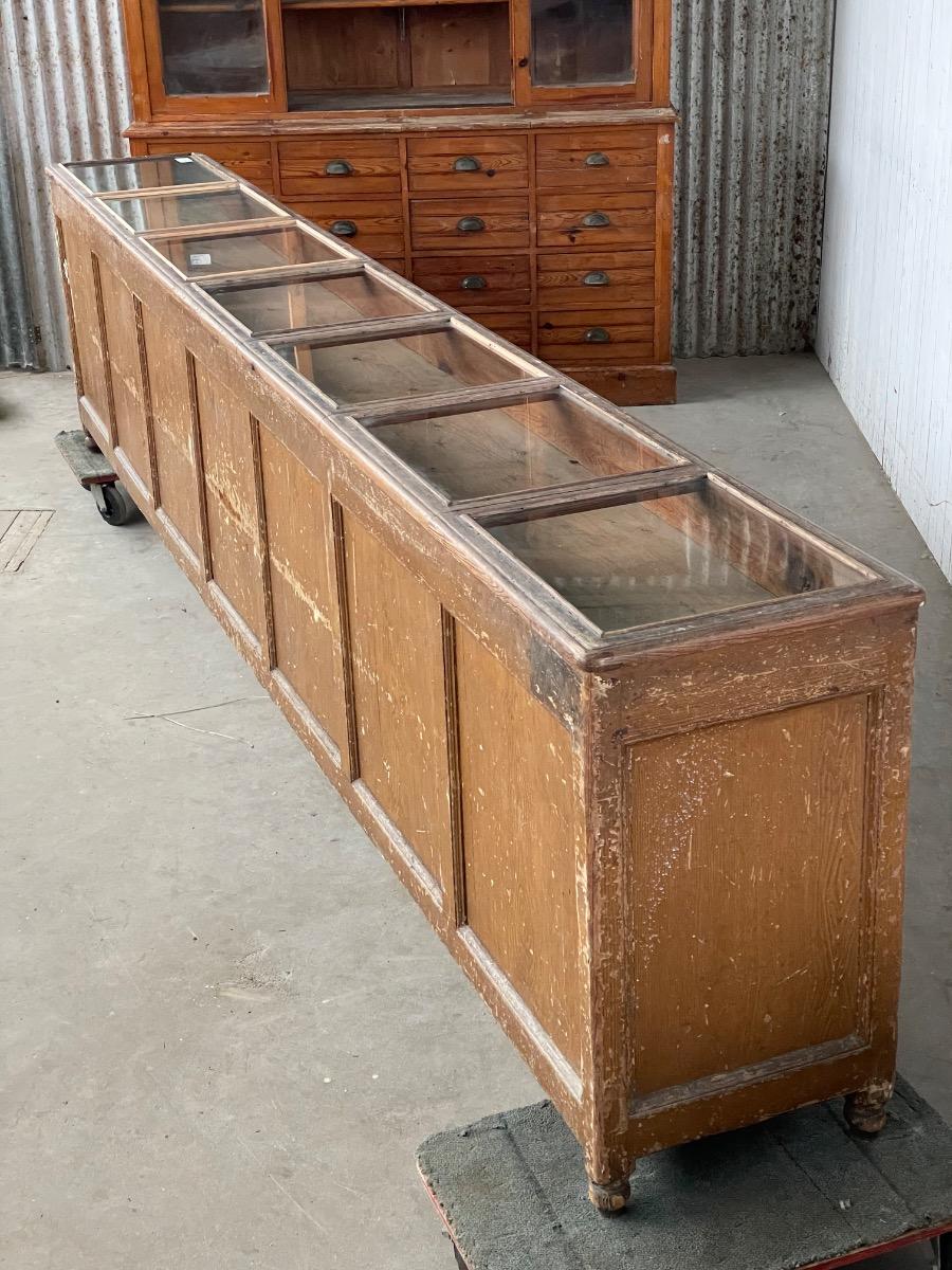 Antique shop counter France, 19th century