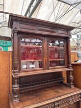 Antique style Shopcabinet in wood and glass, Europe