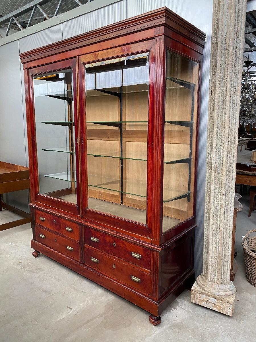 Antique showcase