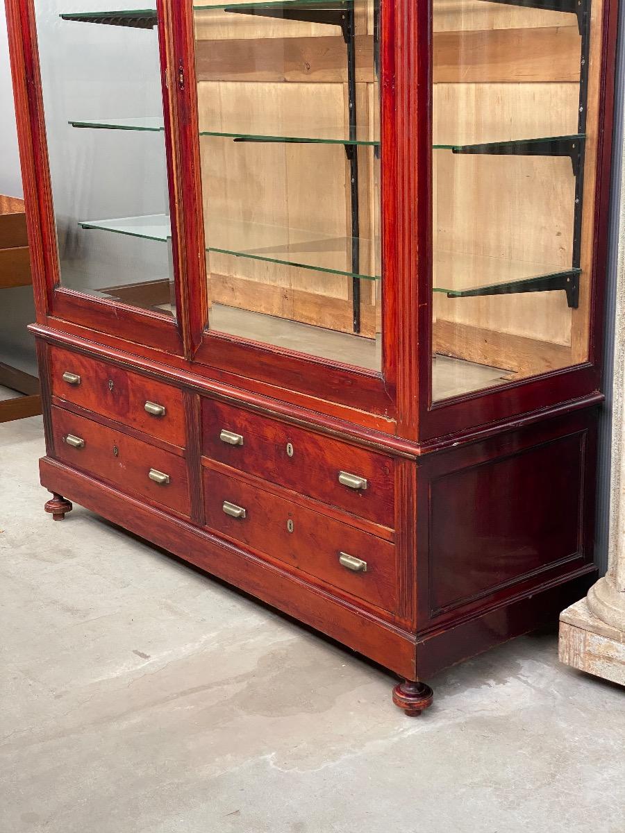 Antique showcase