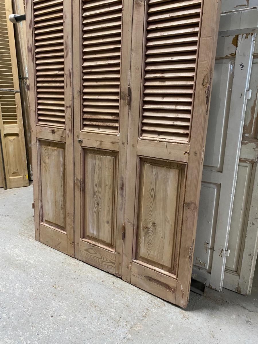 Antique shutters