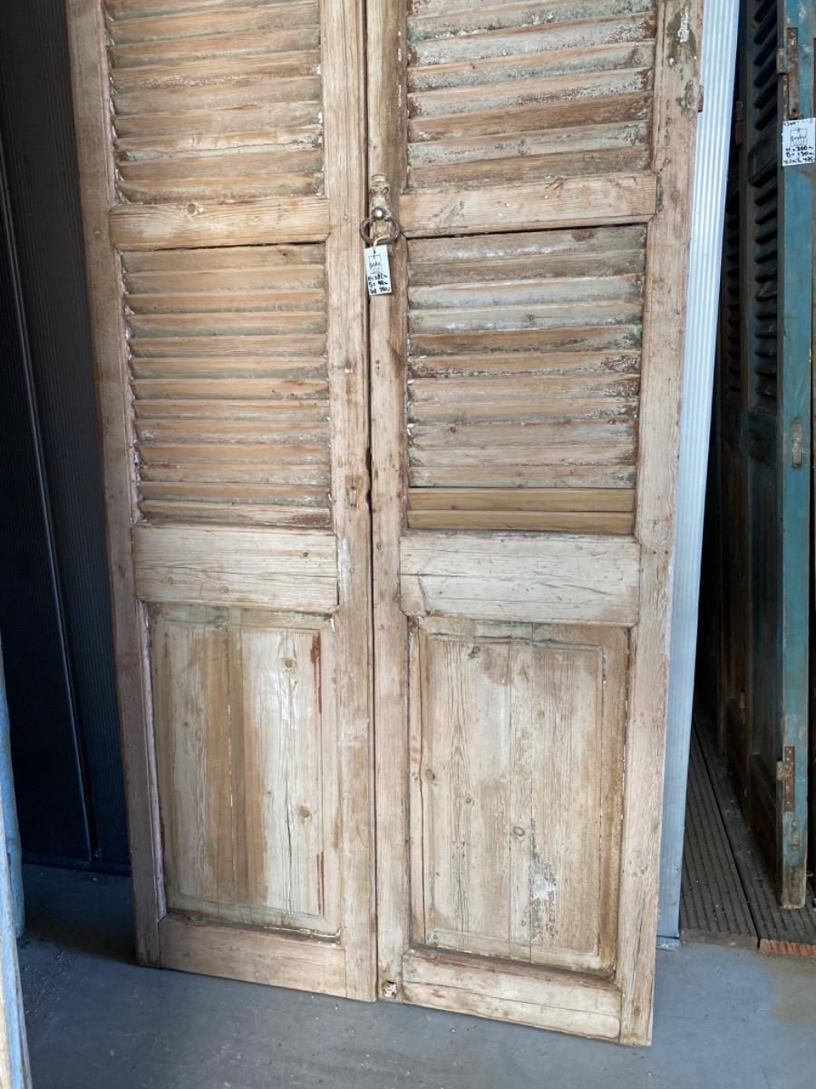 Antique shutters
