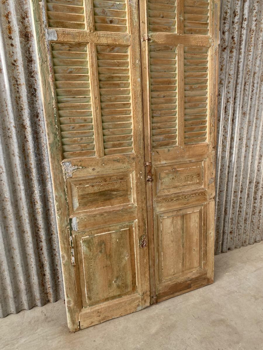Antique shutters