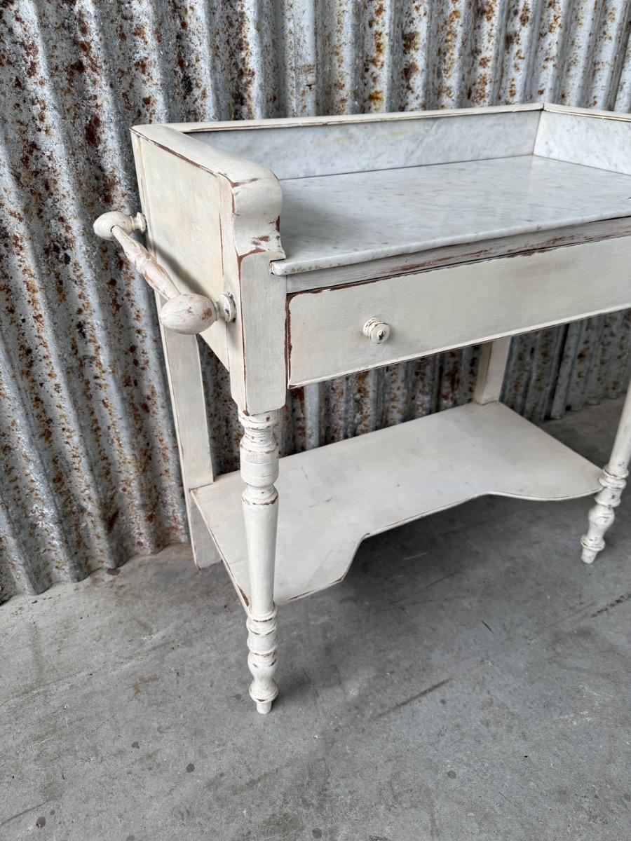 Antique  Sidetable marble