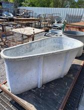 Antique style Antique sink bath