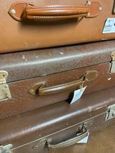 Antique style Antique suitcases in leather