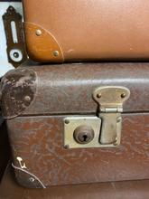 Antique style Antique suitcases in leather