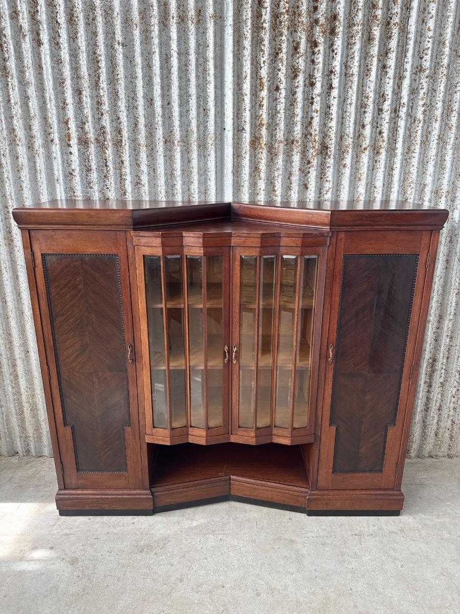 Art-deco cabinet