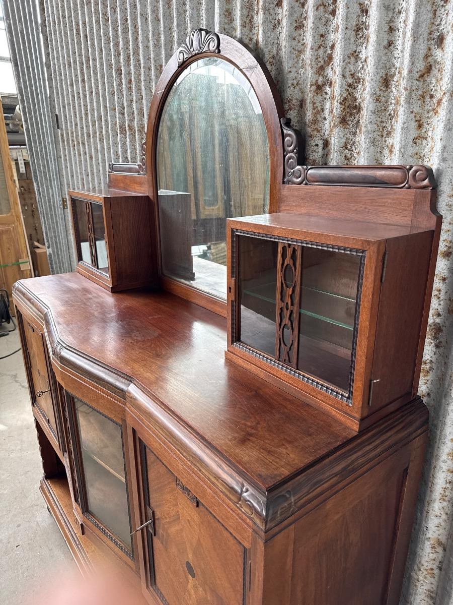 Art-deco cabinet