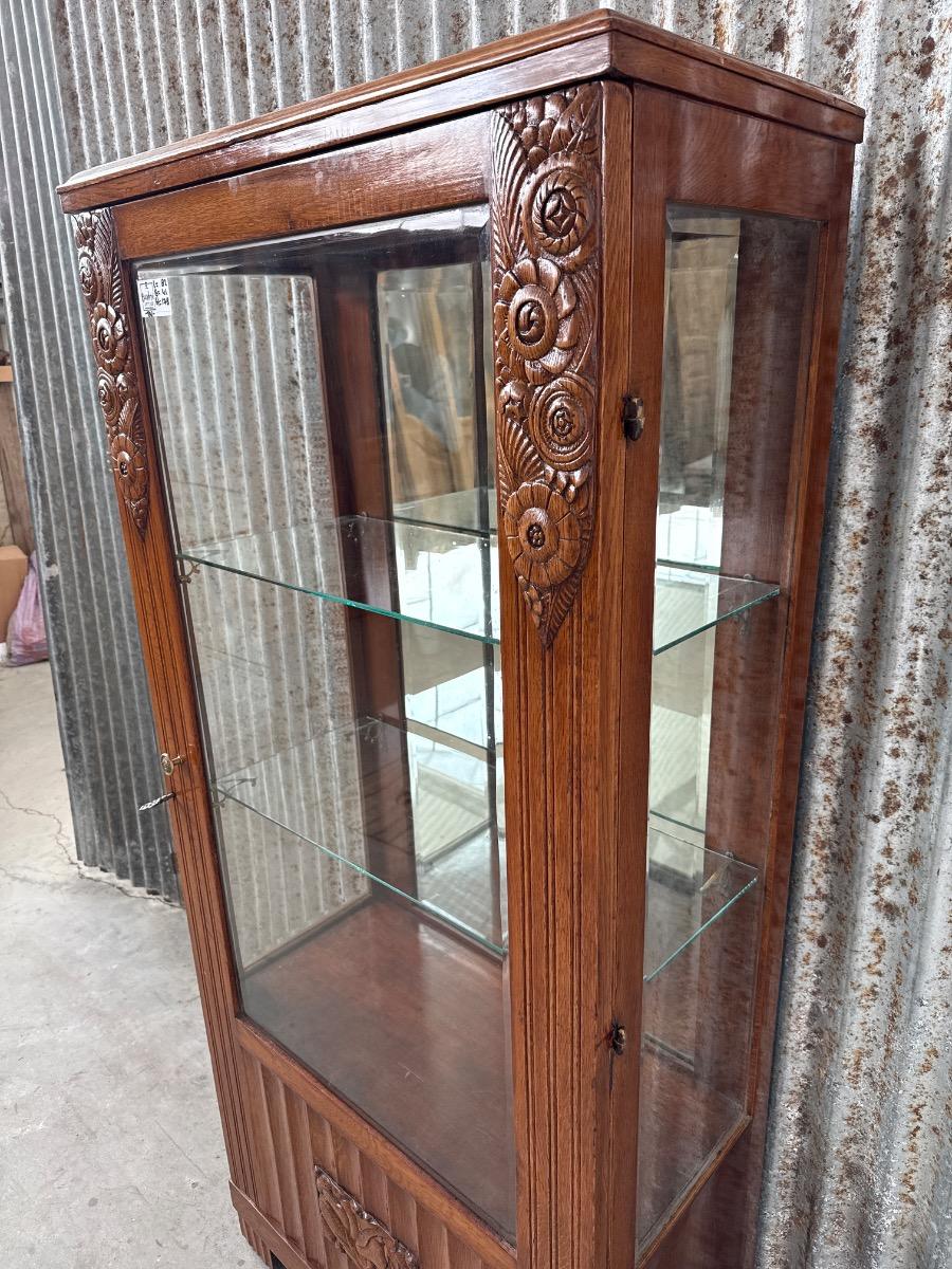 Art nouveau showcase cabinet