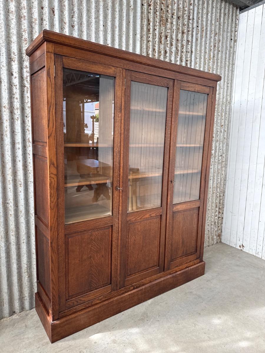 Bookcase 