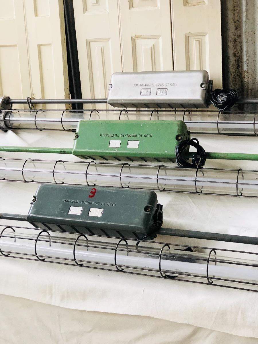 Colored industrial TL LED lights Grey/Green/Silver 1.65m long!