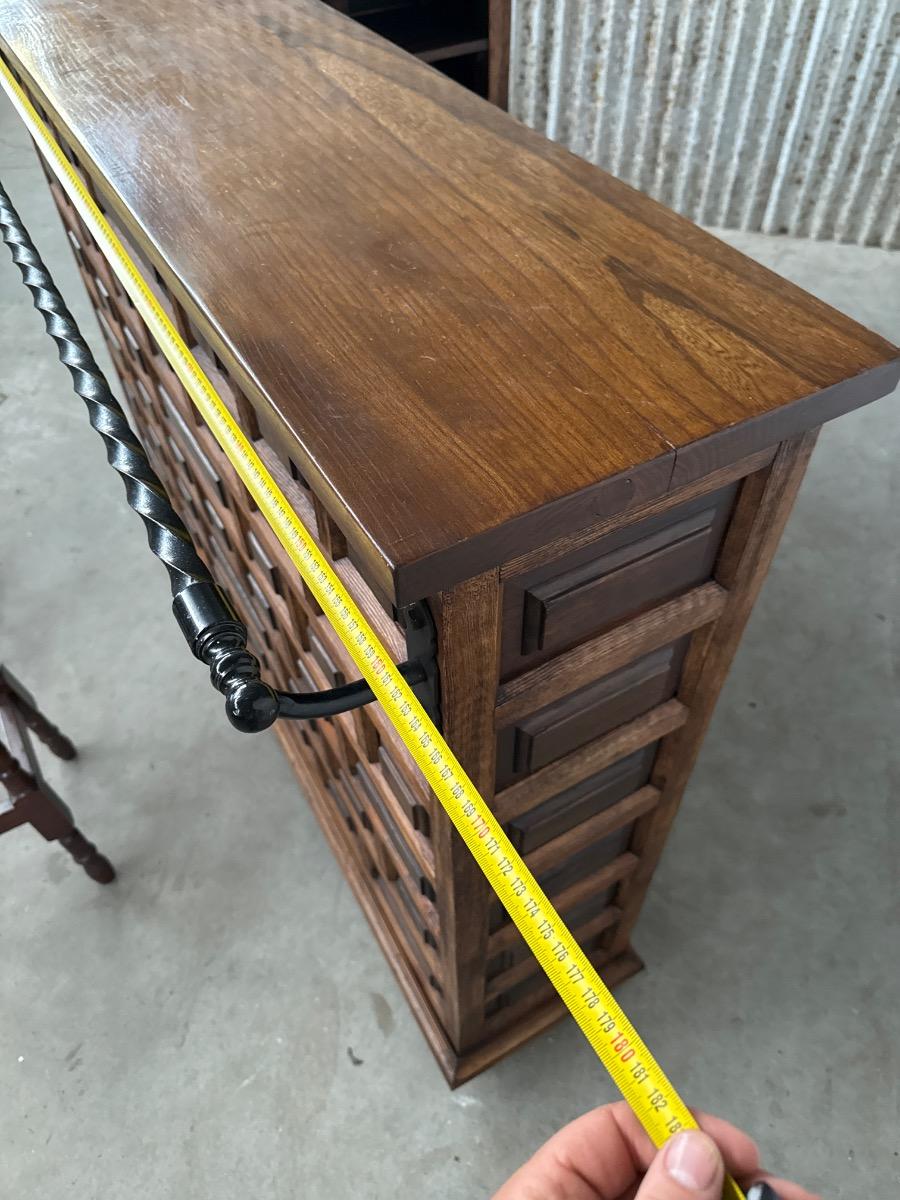 Complete bar