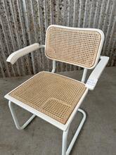Armstoel Design stijl in hout,