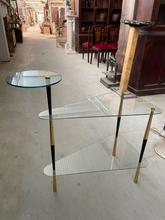 Design tafel design stijl in glas en ijzer,