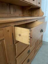 Grenen Kast