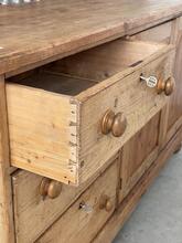Grenen kast