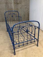 Industrial style Industrial iron bed in Iron