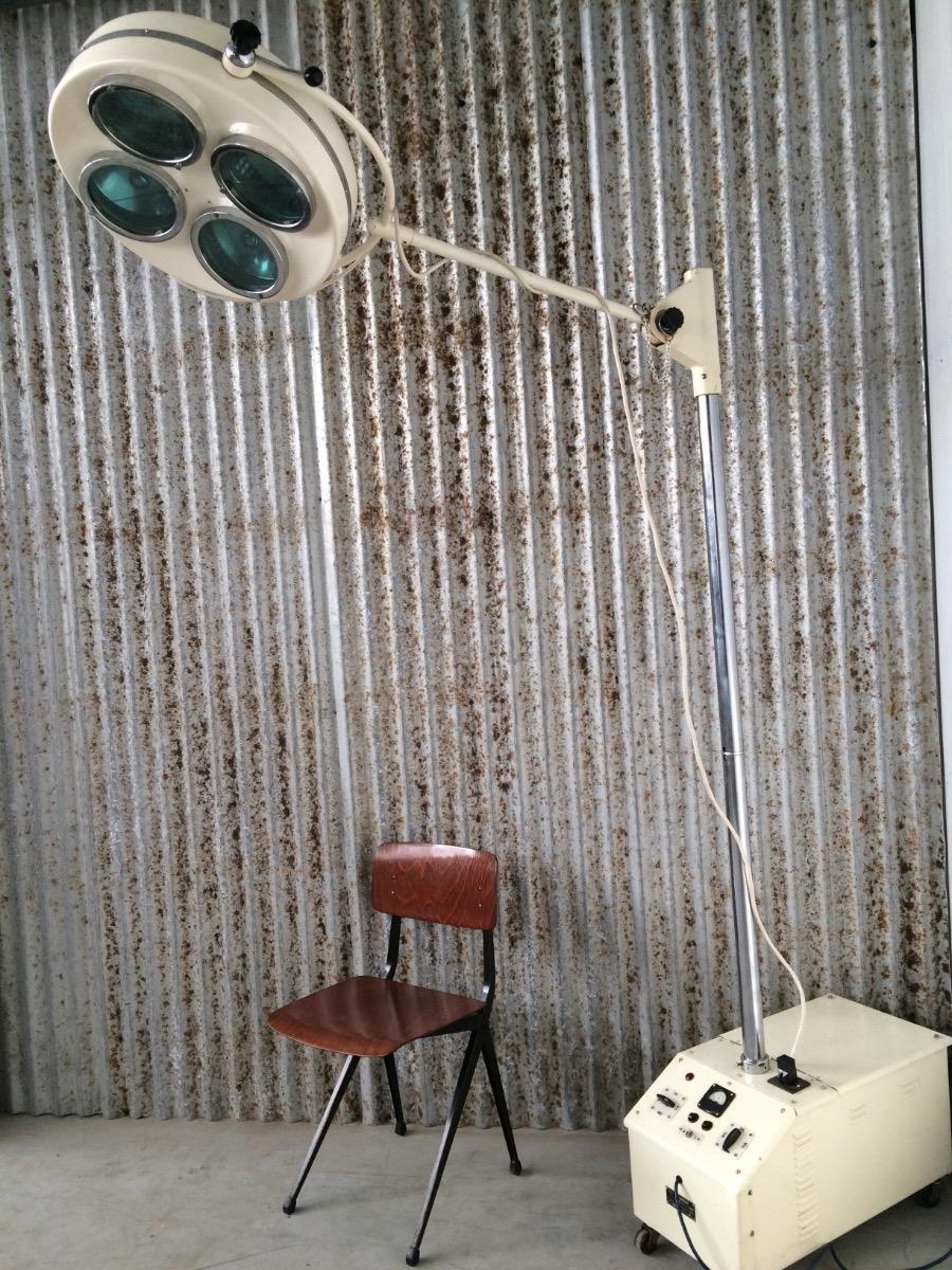 Industrial operation lamp