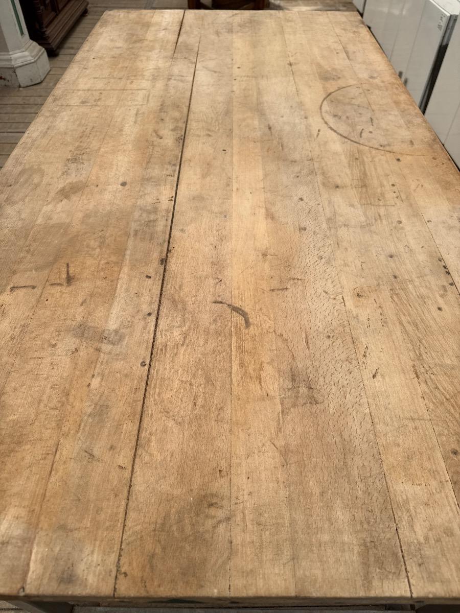 Industrial work table