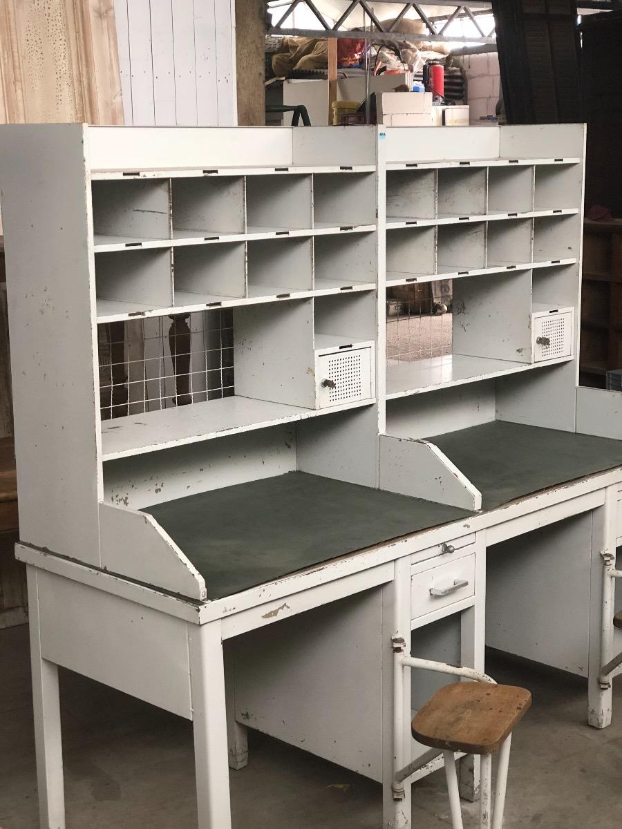 Industrial workbench