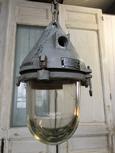 Hanglamp Industrieel stijl in Ijzer en glas, Oost Europa 20e eeuw