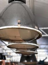 Lamp Industrieel stijl in Emaille met bolglas, Europa 20e eeuws