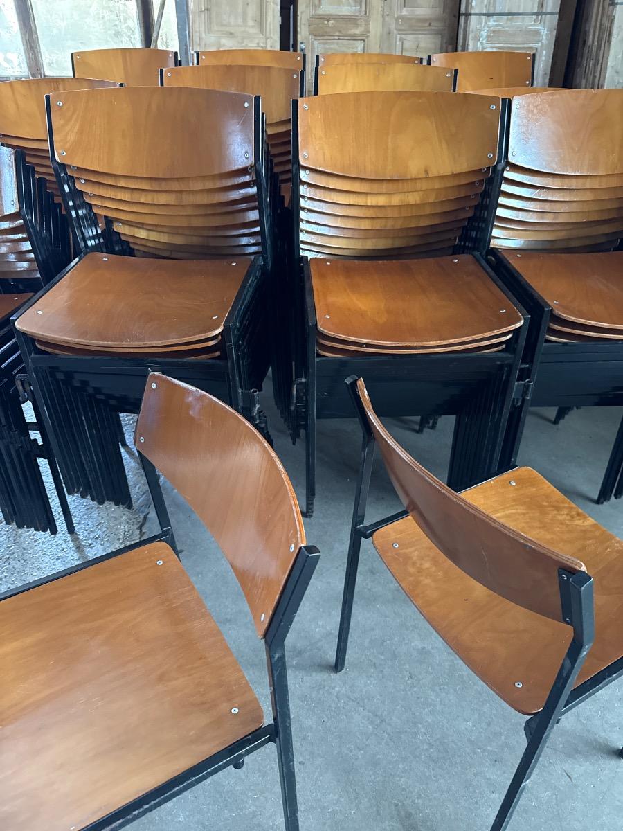 More available Vintage Chairs