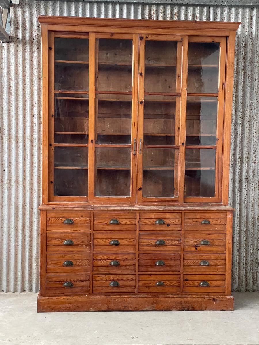 Pharmacy cabinet Shop cabinet antique, France 19th century