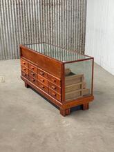 Set 2x antique glass counter