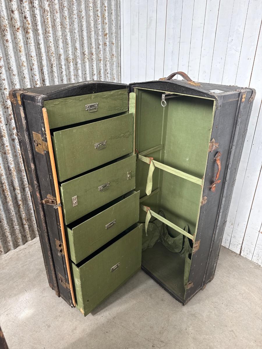 Suitcase traveling 