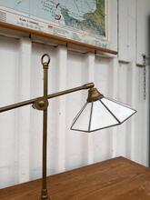 Vintage messing bureaulamp  Tiffany stijl in glas en messing, 1930
