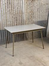 Tubax tafel stijl in Ijzer,