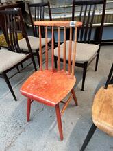 Vintage style Chairs in Wood