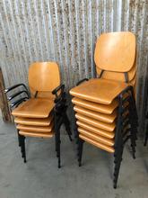 Vintage style Vintage chairs in Wood