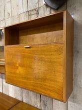 Design barkast Vintage ontwerper A.A.Pepijn stijl in hout en glas, Nederland 1950-1960