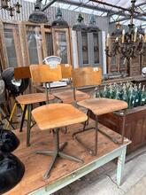 School stoel Vintage  stijl in hout en metaal, Europa