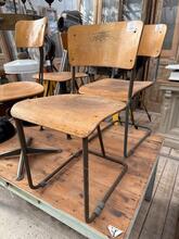 School stoel Vintage  stijl in hout en metaal, Europa