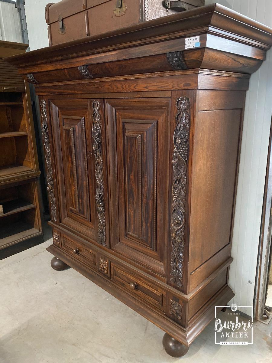 Voorkomen hervorming de ober Antique cabinet - Antieke kasten - Antieke meubels - Burbri