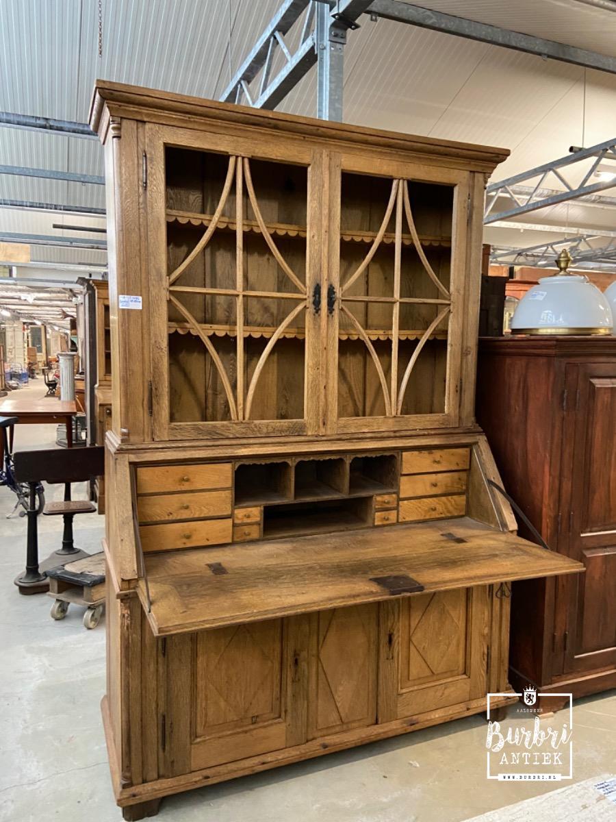Voorkomen hervorming de ober Antique cabinet - Antieke kasten - Antieke meubels - Burbri
