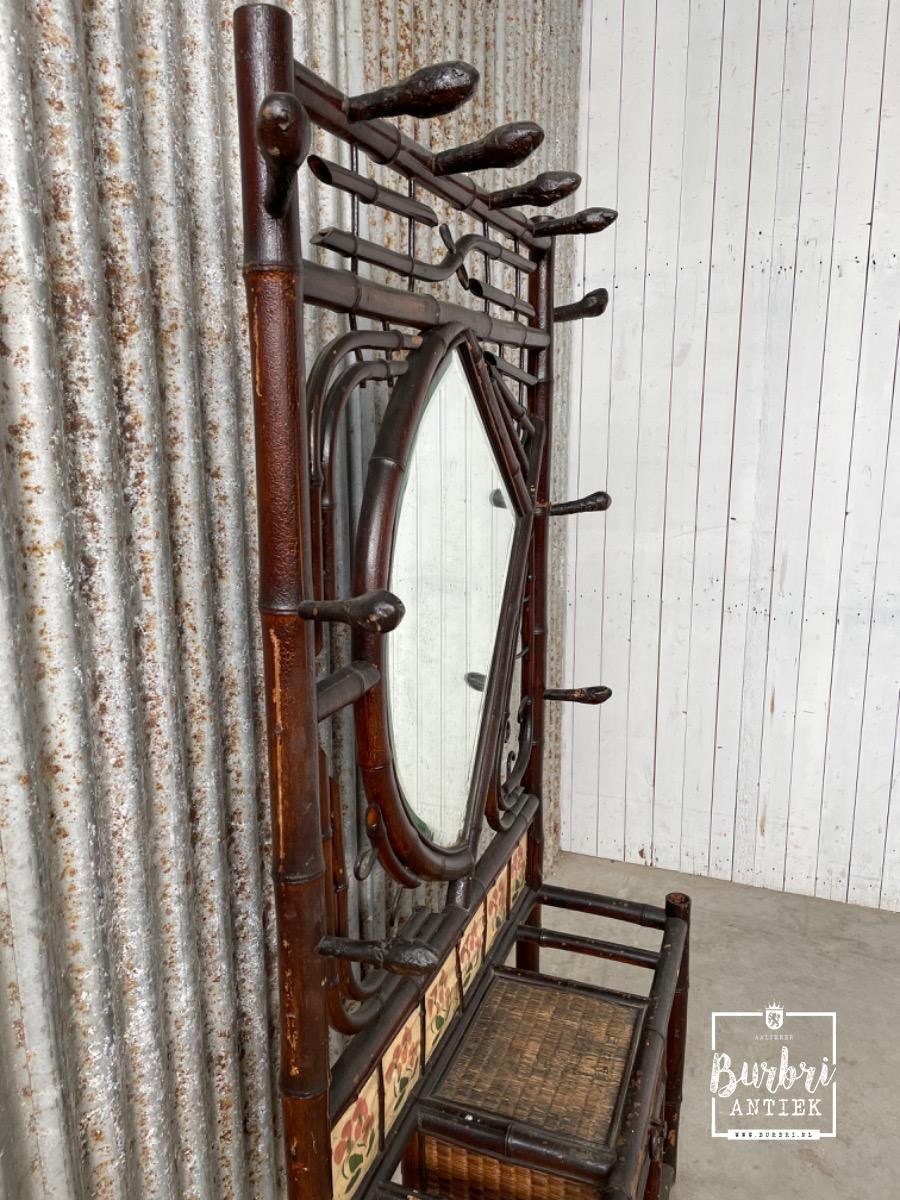 steno melk wit Neuropathie Antique cabinet with mirror - Antieke spiegels - Winkelinrichtingen - Burbri