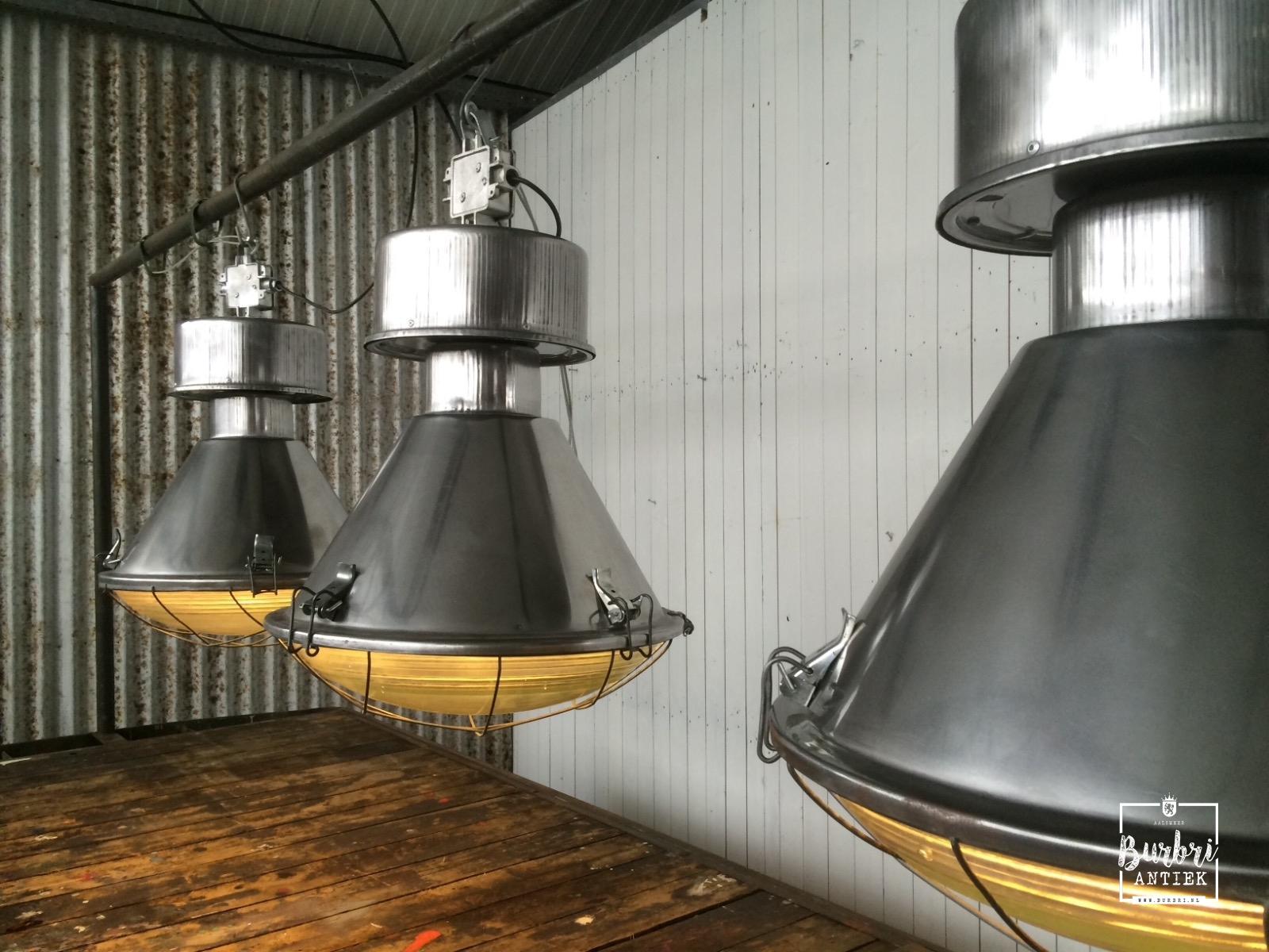 More avaible Old Factory lamp Pendant - Burbri