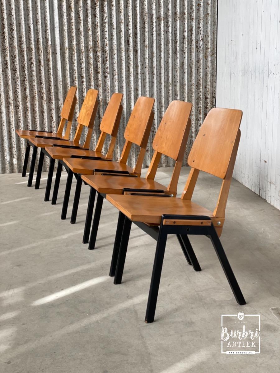 Merg Trottoir Bully Vintage Chairs - Stoelen en banken - Design - Burbri